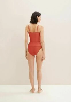 Tom Tailor Tankini Mit Struktur - Bikinitop - Burned Red -Tom Tailor Winkel 0122ba50ed724e3b9c6bec630d77c80a