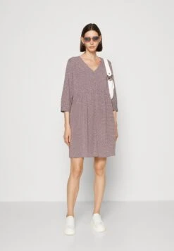 Tom Tailor Feminine V Neck- Jurk - Burgundy -Tom Tailor Winkel 06a3555eb42c4361939de356f49716de