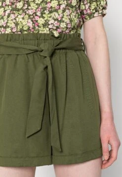 TOM TAILOR Denim Shorts - Cypress Olive -Tom Tailor Winkel 0768d1fcae424d29a2c7456fa9a1bcd8