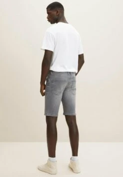 TOM TAILOR Denim Regular Fit Mit Leichter - Jeansshort - Grey Denim -Tom Tailor Winkel 1116583326c7409e83e9290816a67fbc