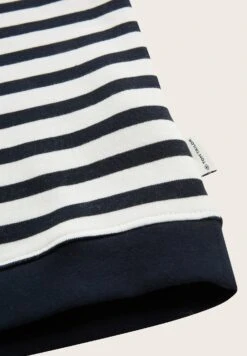Tom Tailor Gestreiftes- Sweater - Simple Navy White Stripe -Tom Tailor Winkel 1d666659cfd049a6ac6de3a52c22071e