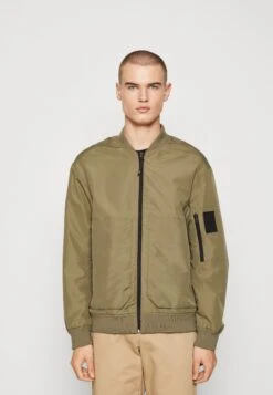 TOM TAILOR Denim Relaxed Jacket - Bomberjacks - Dusty Olive Green