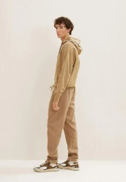 TOM TAILOR Denim Mit Aufgesetzten Tasc - Trainingsbroek - Splashed Clay Beige -Tom Tailor Winkel 22b2c45b37254dac8a2db0436405961b