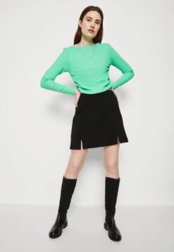 TOM TAILOR Denim Mini Skirt With Slits - Minirok - Deep Black -Tom Tailor Winkel 28ae6ac25ca4495a85b22993df5a033e