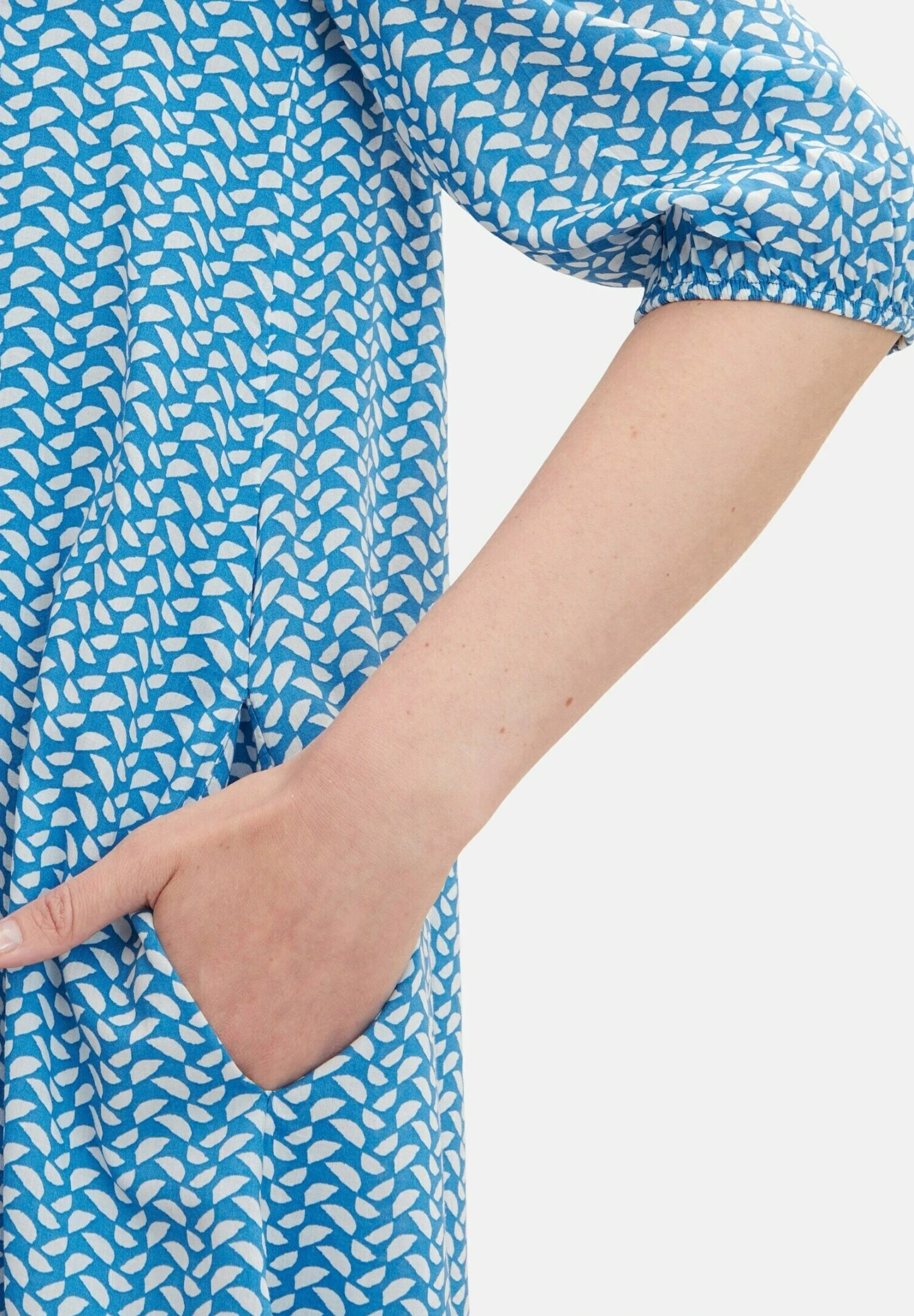 Tom Tailor Jurk - Blue Minimal Design 6 Tom Tailor Jurk - Blue Minimal Design - Afbeelding 4