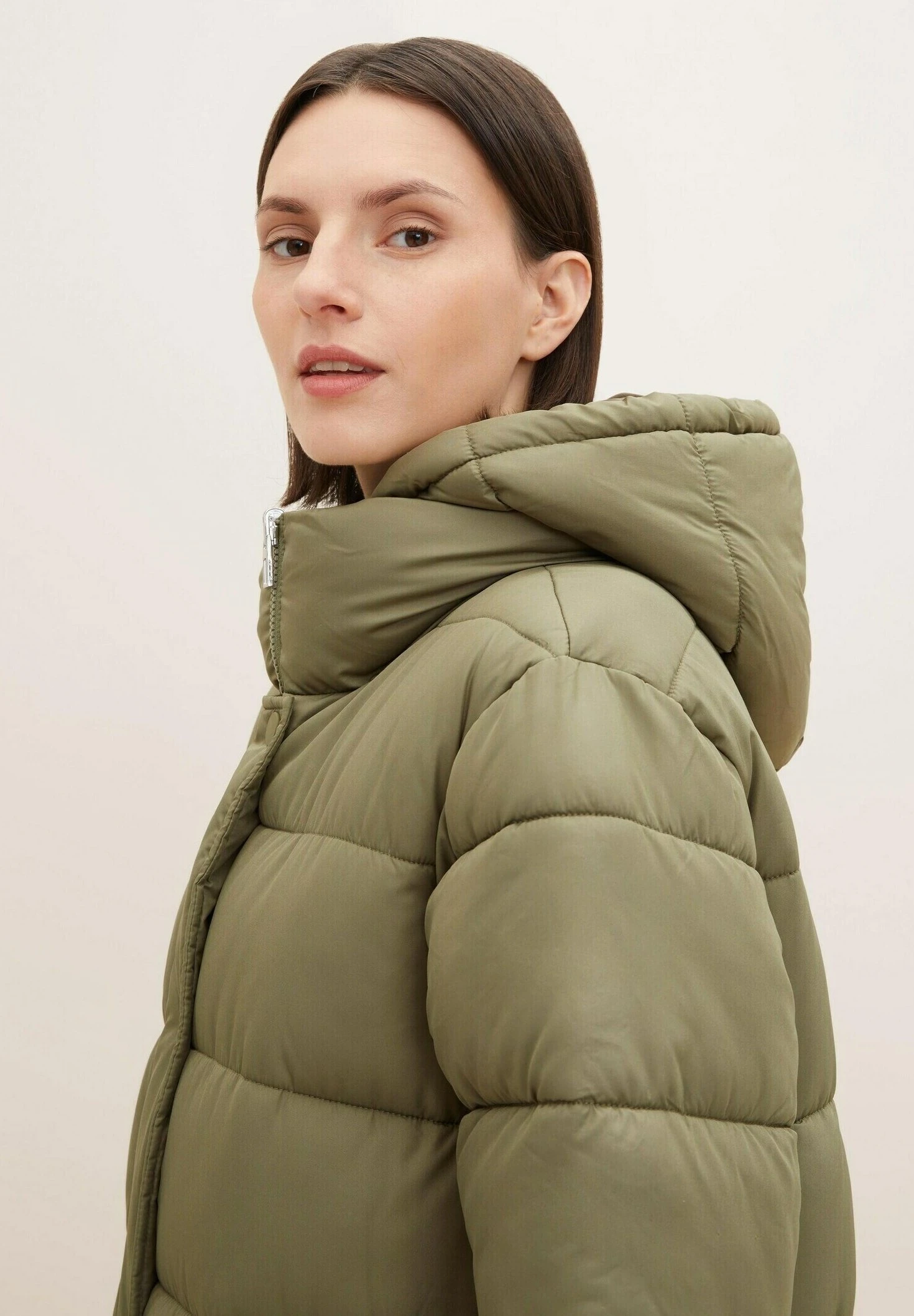 Tom Tailor Puffer Mit Kapuze - Winterjas - Tree Moss Green 6 Tom Tailor Puffer Mit Kapuze - Winterjas - Tree Moss Green - Afbeelding 4