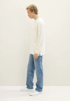 TOM TAILOR Denim Straight Leg Jeans - Used Light Stone Blue Denim -Tom Tailor Winkel 3a9b945468ce4f91ad9f5764c77d4d39