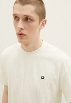 TOM TAILOR Denim T-Shirt Basic - Stripe Towelling Jacquard -Tom Tailor Winkel 4c577e5ff3bf4c8a8e235fbd068edc6e