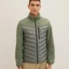 Tom Tailor Hybrid - Jas - Dusty Olive Green 1 Tom Tailor Hybrid - Jas - Dusty Olive Green -Tom Tailor Winkel 5b93c90fe95c4ed7896151d0ec8dd44b