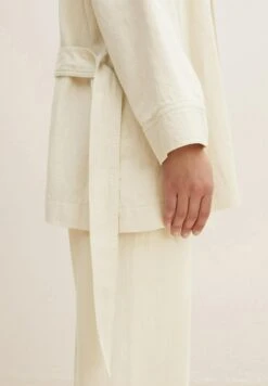 Tom Tailor Halflange Jas - Sand Stone Beige 10 Tom Tailor Halflange Jas - Sand Stone Beige -Tom Tailor Winkel 622680b0b0a640ba992ebc331918bbc6