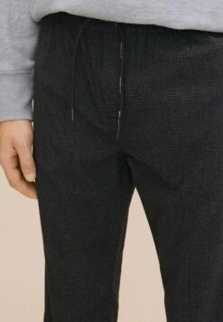 TOM TAILOR Denim Mit Seitlichen Eingrifftaschen - Trainingsbroek - Black And Grey Small Check -Tom Tailor Winkel 672f4e75cb734987b9b9e74637f332bf