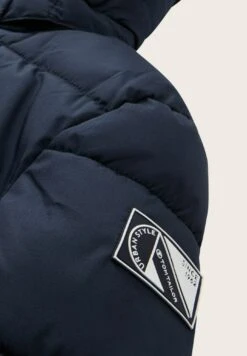 Tom Tailor Winterjas - Sky Captain Blue 7 Tom Tailor Winterjas - Sky Captain Blue -Tom Tailor Winkel 697ae405b29349ec9b950ae221710404