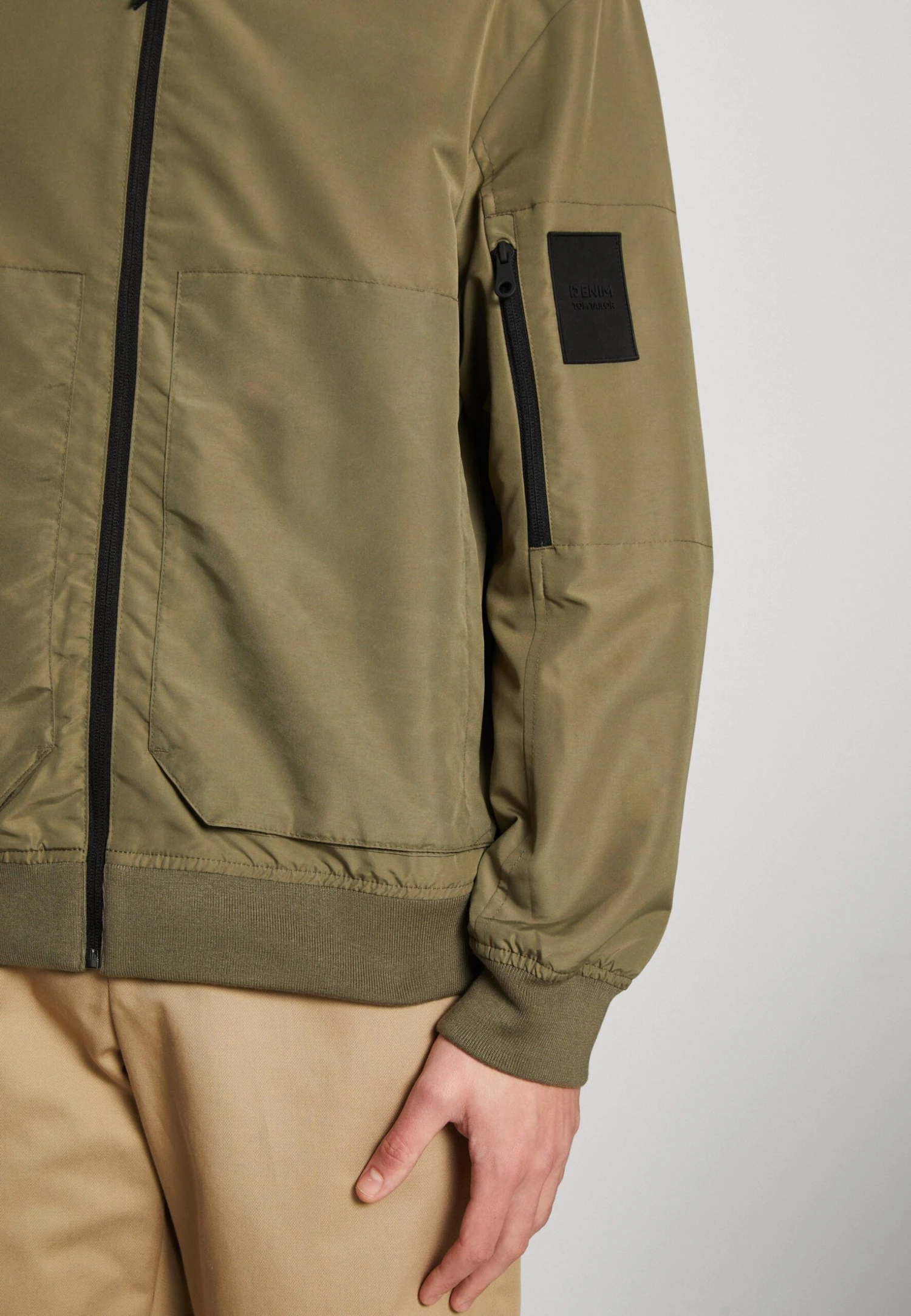 TOM TAILOR Denim Relaxed Jacket - Bomberjacks - Dusty Olive Green 8 TOM TAILOR Denim Relaxed Jacket - Bomberjacks - Dusty Olive Green - Afbeelding 6