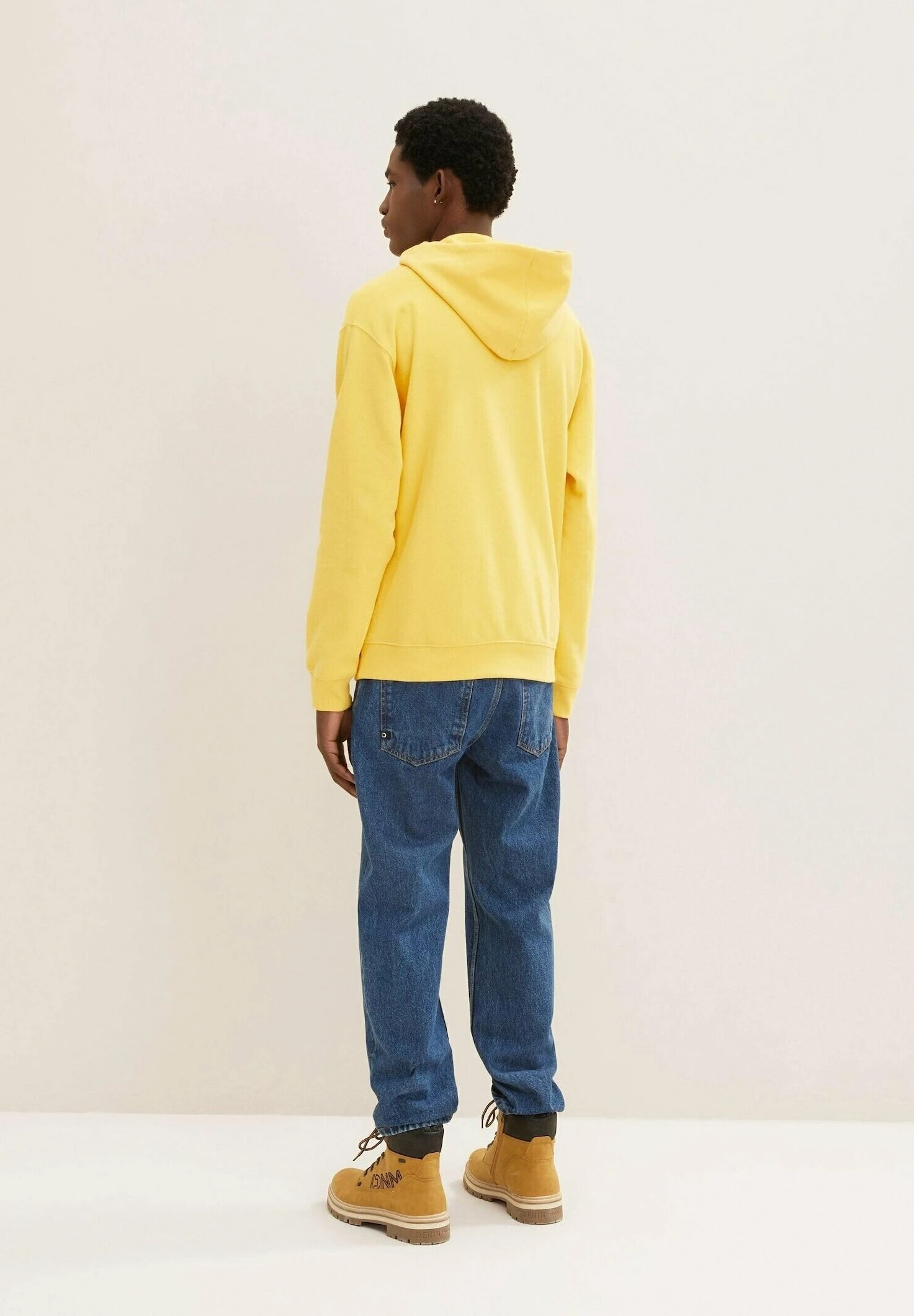 TOM TAILOR Denim Mit Textprint - Hoodie - Milky Sunflower Yellow 5 TOM TAILOR Denim Mit Textprint - Hoodie - Milky Sunflower Yellow - Afbeelding 3
