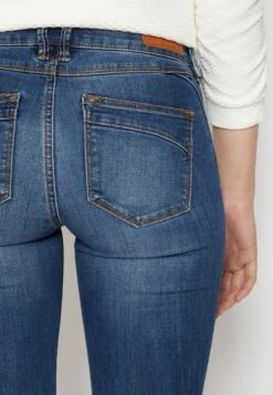 TOM TAILOR Denim Jona - Jeans Skinny Fit - Clean Mid Stone Blue Denim -Tom Tailor Winkel 6e493f9ed9304ced95fd9a133bf287bb