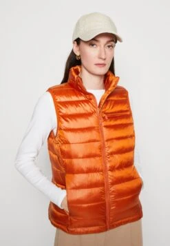 Tom Tailor Ultra Lightweight Vest - Bodywarmer - Gold Flame Orange -Tom Tailor Winkel 72eabe8f13444a62b9afa3308a00ea58