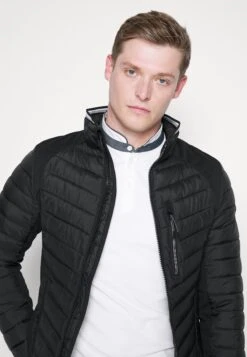 Tom Tailor Hybrid- Jas - Black -Tom Tailor Winkel 8221cda879144f5dbaad8c29854addce