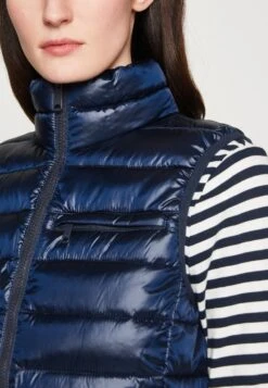 Tom Tailor Ultra Lightweight Vest - Bodywarmer - Sky Captain Blue -Tom Tailor Winkel 8d2695a373444cc1b60ade1f4bfb171a