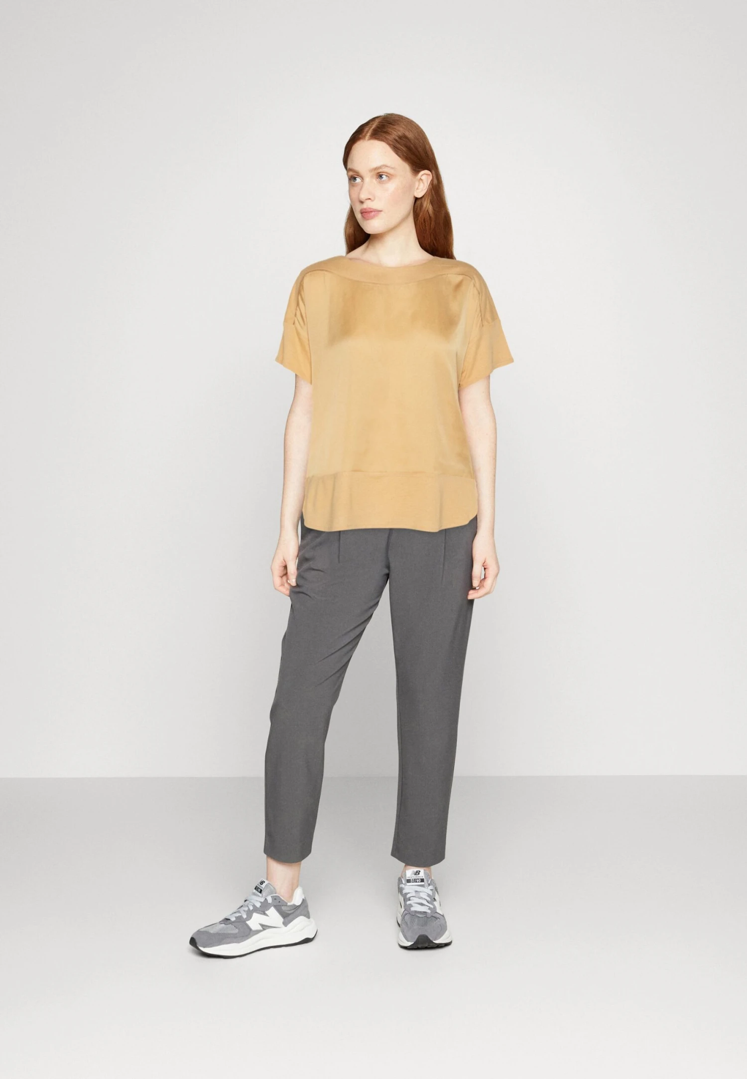 Tom Tailor Mix Sateen - T-Shirt Basic - Fawn Beige 4 Tom Tailor Mix Sateen - T-Shirt Basic - Fawn Beige - Afbeelding 2