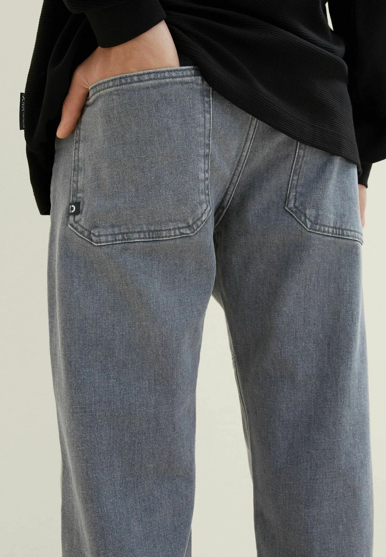 TOM TAILOR Denim Straight Leg Jeans - Used Mid Stone Grey Denim 6 TOM TAILOR Denim Straight Leg Jeans - Used Mid Stone Grey Denim - Afbeelding 4