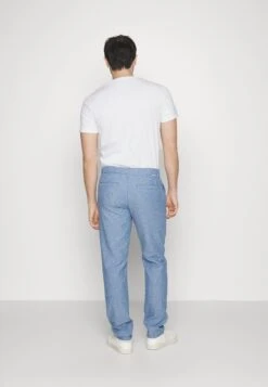 Tom Tailor Regular - Chino - Helsinki Night Blue Chambray -Tom Tailor Winkel 996e9e097a5a43f4b80a94bd269508b6