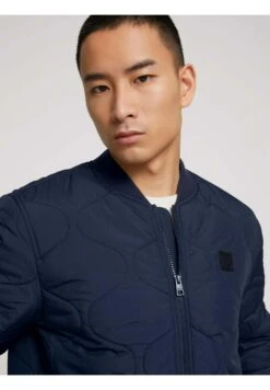 TOM TAILOR Denim Bomberjacks - Sky Captain Blue -Tom Tailor Winkel 9e1007c66fc54782a5f0dabcec6af196