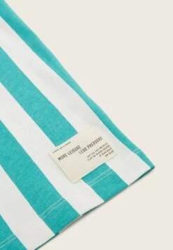 Tom Tailor Gestreiftes - T-Shirt Print - Green Beige Vertical Stripe -Tom Tailor Winkel a0e2e022fcf54b7db7ff380f3a54d957