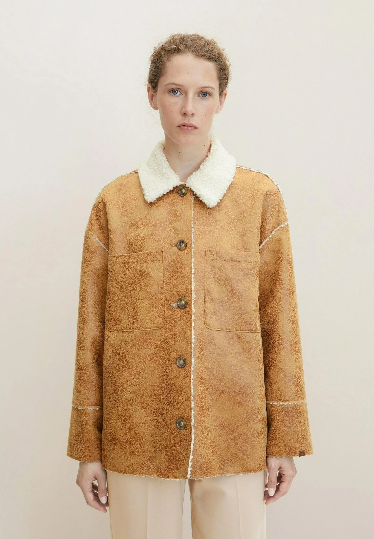 Tom Tailor Imitatieleren Jas - Soft Light Camel 3 Tom Tailor Imitatieleren Jas - Soft Light Camel