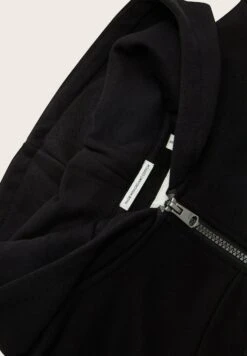 Tom Tailor Sweater Met Rits - Black -Tom Tailor Winkel a2bd883748b44a62b1bc2dd86f52d95c