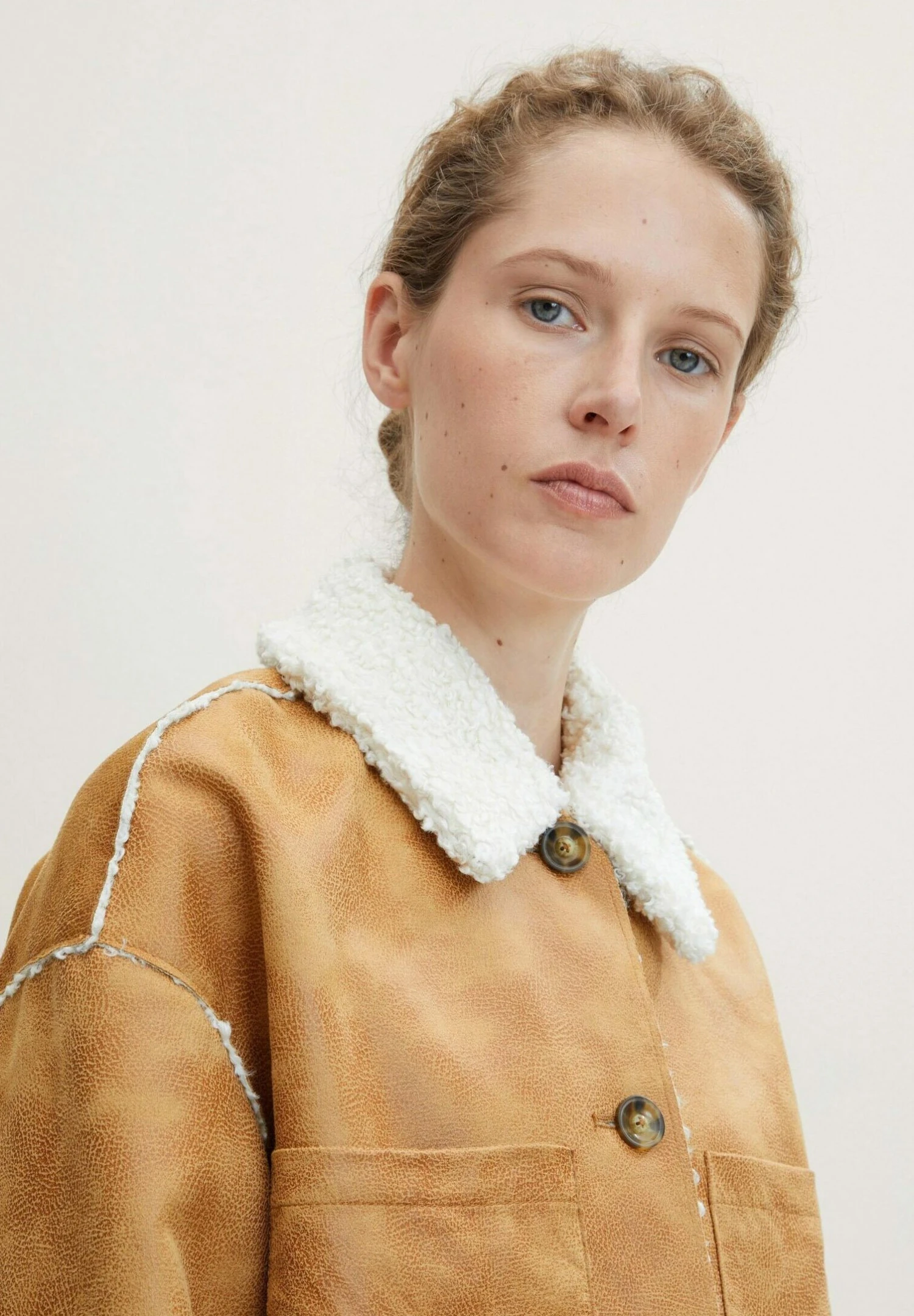 Tom Tailor Imitatieleren Jas - Soft Light Camel 7 Tom Tailor Imitatieleren Jas - Soft Light Camel - Afbeelding 5