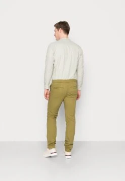 TOM TAILOR Denim Cargobroek - Light Olive Green 9 TOM TAILOR Denim Cargobroek - Light Olive Green -Tom Tailor Winkel b525c50669e74a0391c35d8fd22237dc