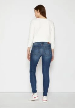 TOM TAILOR Denim Jona - Jeans Skinny Fit - Clean Mid Stone Blue Denim -Tom Tailor Winkel b5a9826130874c09a55aa4063e7cdca7