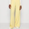 TOM TAILOR Denim Pleated Wide Leg- Broek - Soft Pale Yellow -Tom Tailor Winkel b6940bcadf564f50bf269fc56dd67487