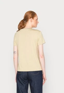 Tom Tailor V Neck - T-Shirt Basic - Light Moderate Olive -Tom Tailor Winkel bdb3ce88eb9c4354a7958b6e7c2e9964