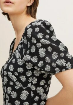 TOM TAILOR Denim Jurk - Black Daisy Print -Tom Tailor Winkel c1acb5206e9444d6bb9b32108e9d40e5
