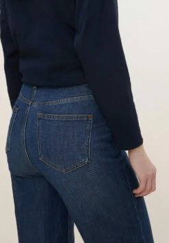 Tom Tailor Straight Leg Jeans - Rinsed Blue Denim 12 Tom Tailor Straight Leg Jeans - Rinsed Blue Denim -Tom Tailor Winkel c496308f70ae4cf4957db7172c795dd6