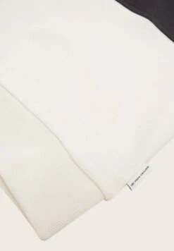 Tom Tailor Mit Textprint  - Sweater - Gardenia White -Tom Tailor Winkel c7223f5926c643649c3e7cfd8609c0cf