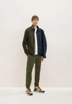 Tom Tailor Mit Struktur - Sweater Met Rits - Deep Forest Green -Tom Tailor Winkel d370b9cac7de44abba779616bcc35e09