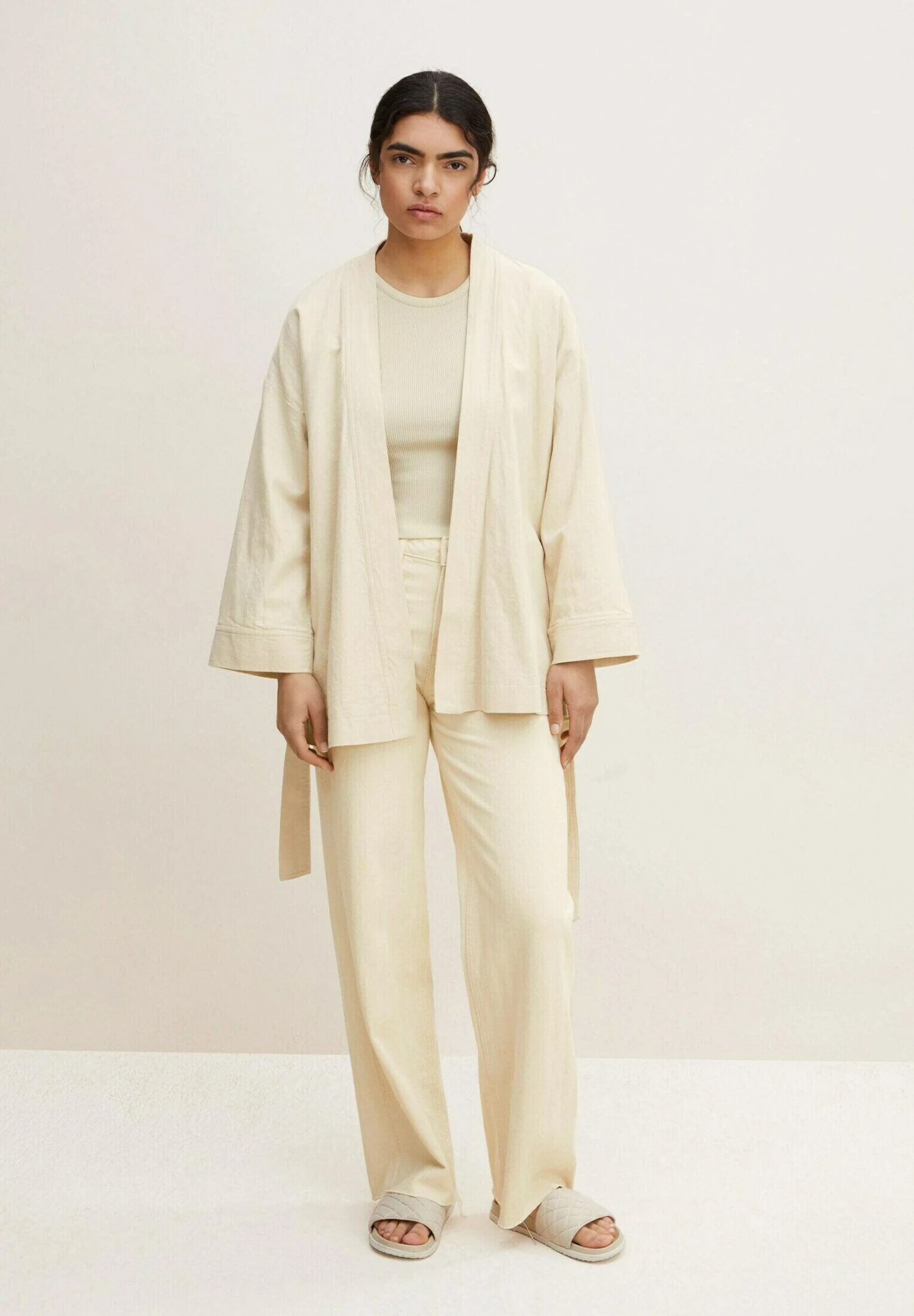 Tom Tailor Halflange Jas - Sand Stone Beige 4 Tom Tailor Halflange Jas - Sand Stone Beige - Afbeelding 2