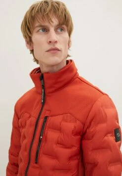 Tom Tailor Regular FitMit Steppungen - Jas - Rooibos Orange -Tom Tailor Winkel d83f4805150640bf84dd8ae77ea1961b