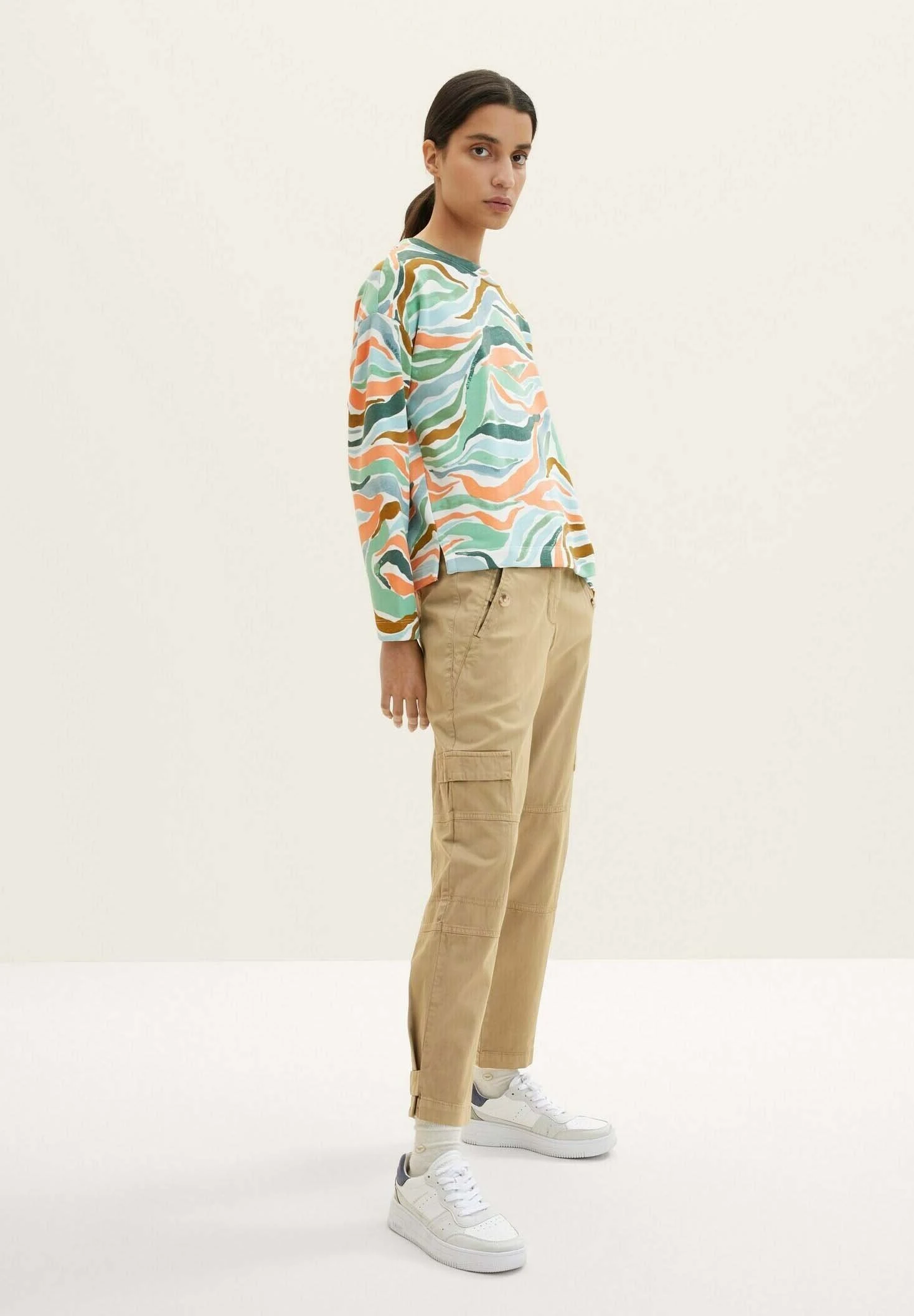 Tom Tailor Gemustertes- Sweater - Colorful Wavy Design 4 Tom Tailor Gemustertes- Sweater - Colorful Wavy Design - Afbeelding 2