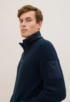 Tom Tailor Mit Reissverschlus - Vest - Sky Captain Blue -Tom Tailor Winkel db2d79090d5f44339db4adce7950fcb0