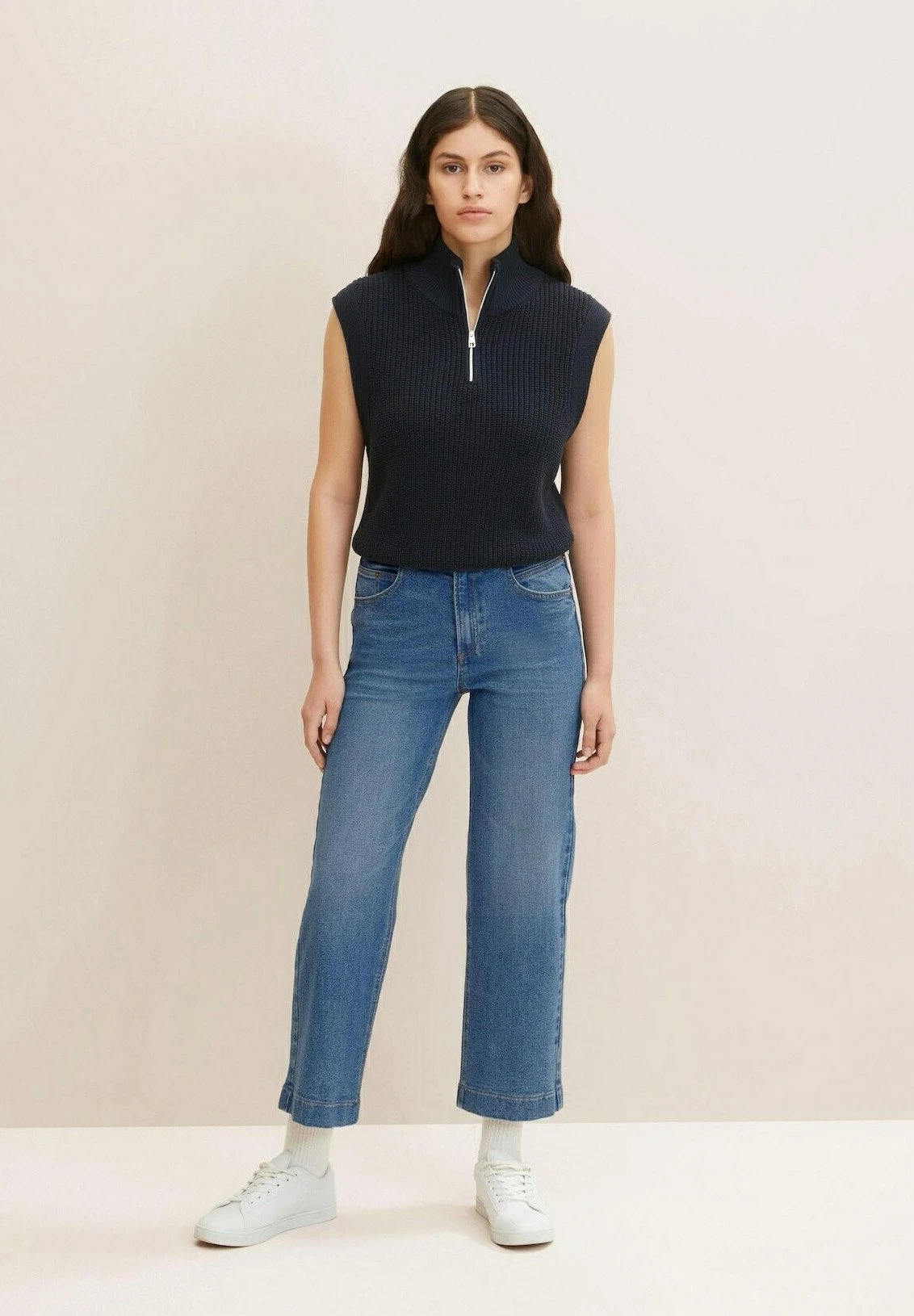 Tom Tailor Straight Leg Jeans - Mid Stone Wash Denim 3 Tom Tailor Straight Leg Jeans - Mid Stone Wash Denim