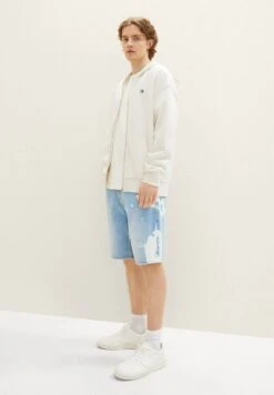 TOM TAILOR Denim Loose Fit - Jeansshort - Destroyed Bleached Blue Denim -Tom Tailor Winkel dfb6a6c335df41abb49e5e6d685aa259