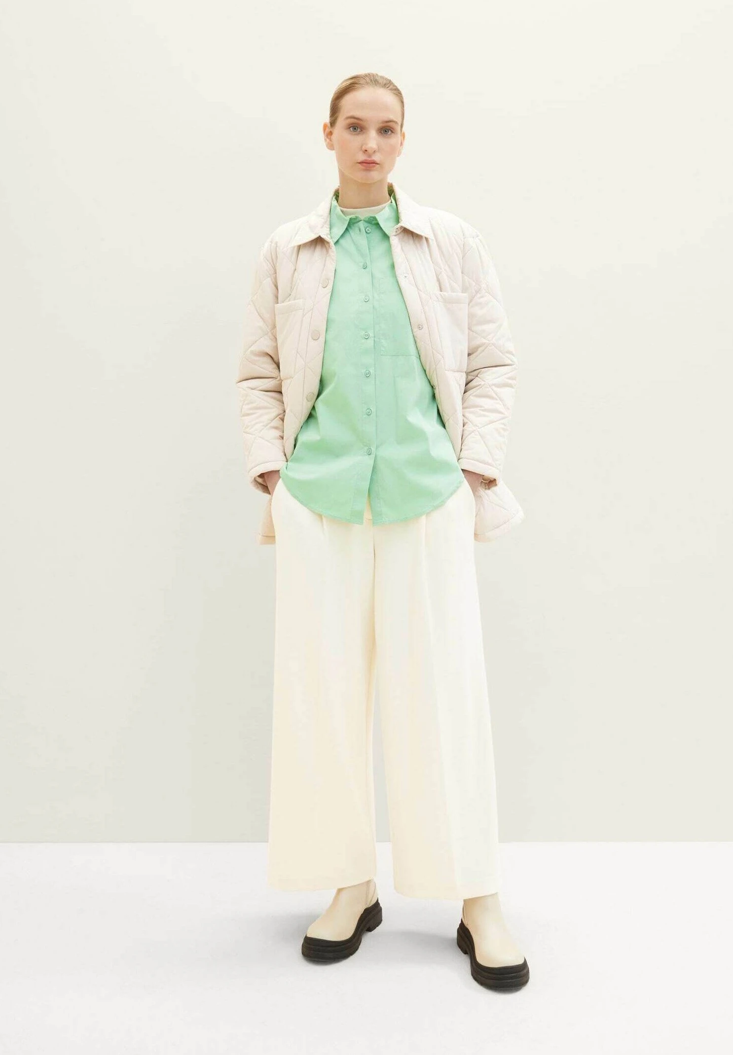Tom Tailor Mit Aufgesetzter Brusttasche - Overhemdblouse - Okra Green 4 Tom Tailor Mit Aufgesetzter Brusttasche - Overhemdblouse - Okra Green - Afbeelding 2