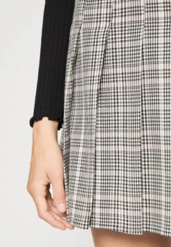 TOM TAILOR Denim Pleated Skirt - A-Lijn Rok - Rose Grey -Tom Tailor Winkel e3f6f972cdb343d7a5313e25b4d63d5f