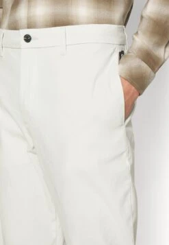 TOM TAILOR Denim Chino - Foggy Dawn -Tom Tailor Winkel e4f62968a0d84f8c8b59eb4f0f51cffc