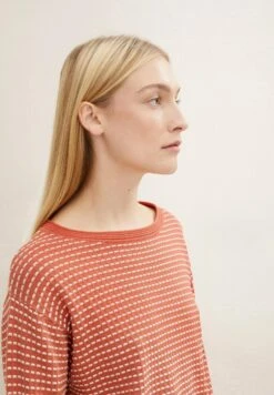 Tom Tailor Bubble Structure - Trui - Red Bubble Structure -Tom Tailor Winkel e66b7aa3e62a43fc9707766f1dcff57f