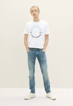 TOM TAILOR Denim Piers Slim- Slim Fit Jeans - Tinted Blue Denim -Tom Tailor Winkel e6bc93e8755842b3bbf638424fc9de2a