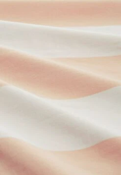 Tom Tailor Mit Streifen - Nachtjapon - Rot Hell Ringel -Tom Tailor Winkel e6fcf47c9da6464c9add3d571b2fa66c